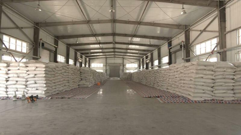 东乡:优化营商环境 助力企业和群众迈向“藜”想生活6.jpg